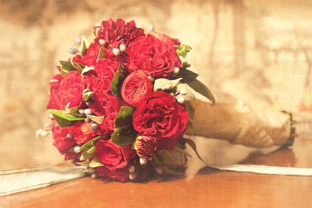 Brocade Design Arts Red Bouquet