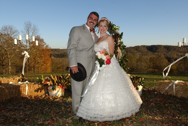 Southern Couple Wed at FrontPorch Farms