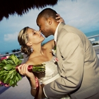 Destination Mexico Wedding Photographer Kristyn Hogan Kiss Bouquet
