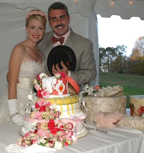 Southern Couple and Wedding Cake at FrontPorch Farms