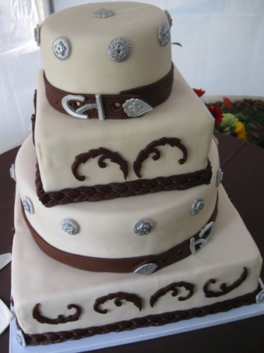 Signature Cakes by Vicki - Brown Belt Buckles