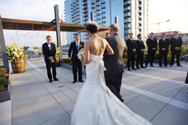 krista lee photography, pinnacle building, avenue downtown wedding, randi events, chefs market