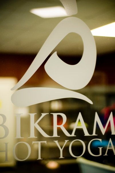 Bridesmaides-activities-nashville-wedding-yoga-ideas-group-class-bachelorette