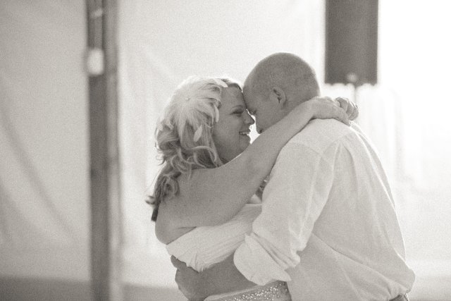 nashville-real-wedding-boat-jonathon-campbell-photography-15