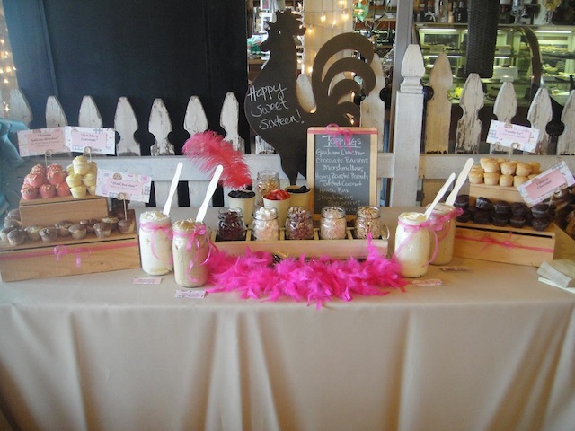 cupcake bar, chefs market, best nashville wedding food