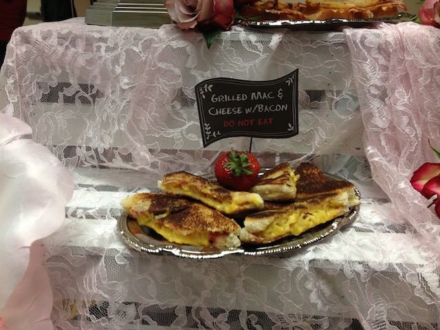 grilled cheese bar, nashville wedding caterer, ribbons of chocolate