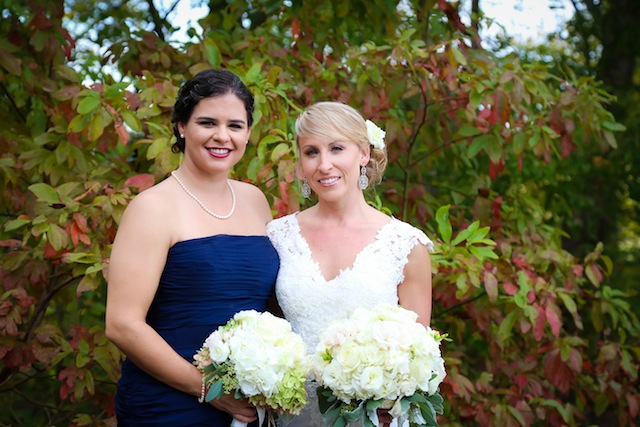 outdoor tennessee wedding, genys bridal gowns, genys florals