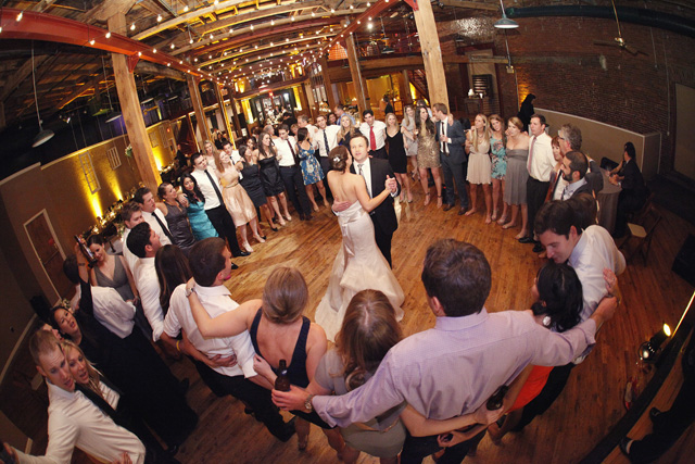 krista lee photography, pinnacle building, avenue downtown wedding, randi events, chefs market