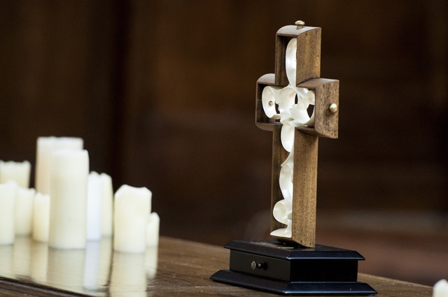 christian bride weds at scarritt bennett wedding with regalo design, dulce dessert cake