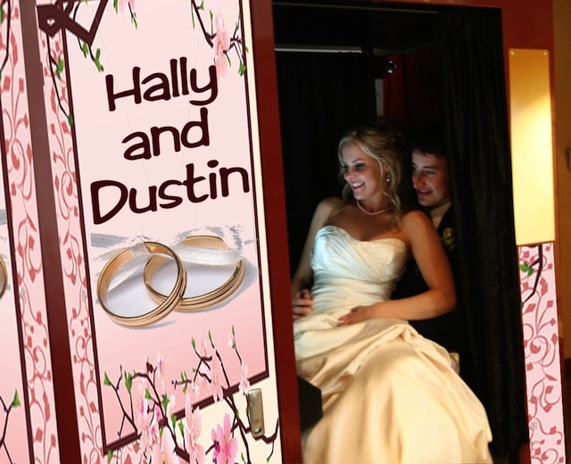 country weekly, celebrity wedding nashville, photo booth ideas, nashville 