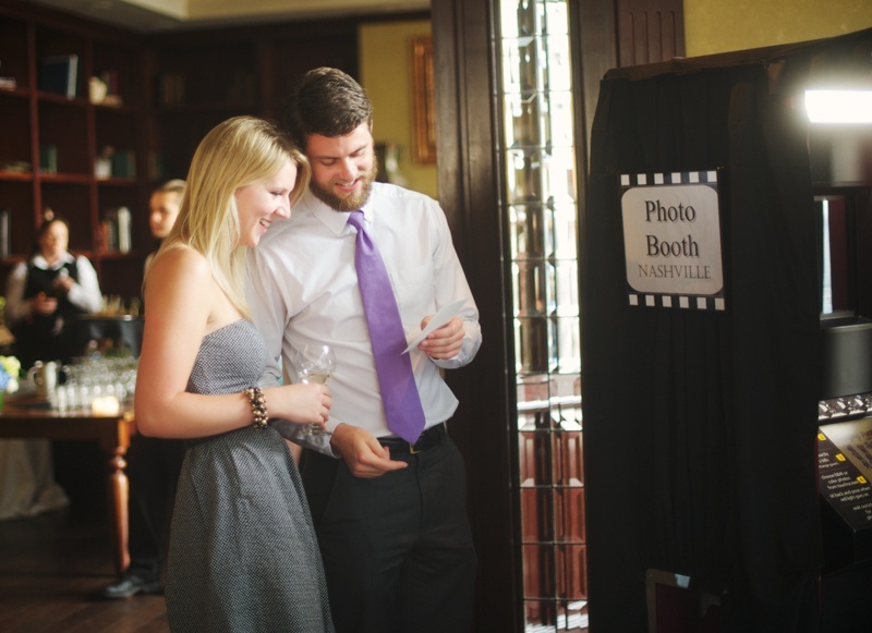 comparing PHOTO booths nashville