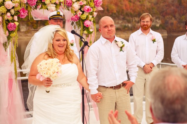 nashville-real-wedding-boat-jonathon-campbell-photography-7