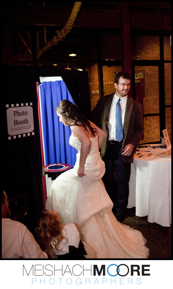 photo booth nashville bride and groom 