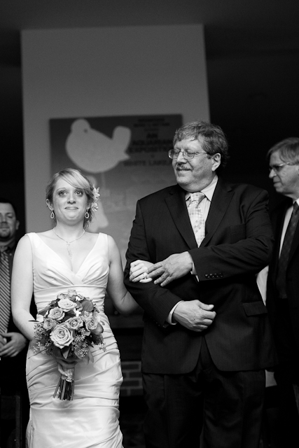 Nashville-red-silver-inspired-wedding