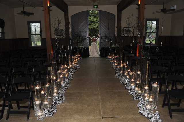 beyond details, floral designer, wedding, vendor, nashville, caterer, decor