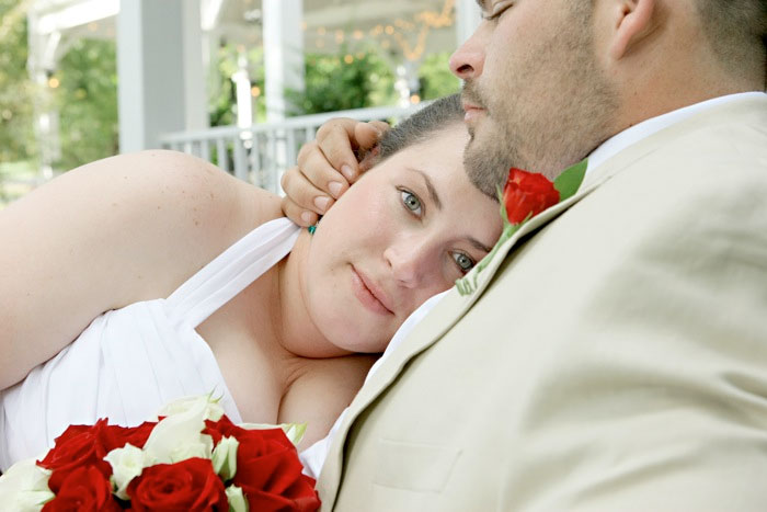 Nashville-teal-red-wedding