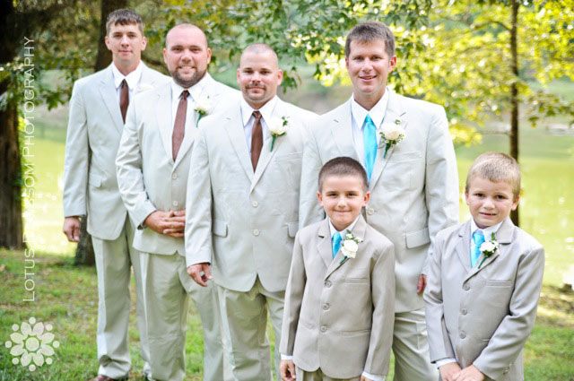 Nashville-cajun-lake-outdoor-wedding