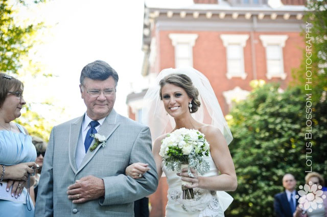 Nashville-destination-wedding-photographer