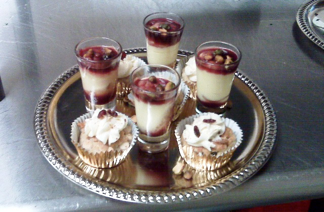 Down-South-Delights-nashville-wedding-caterer-dessert-cake-pastry-alternative