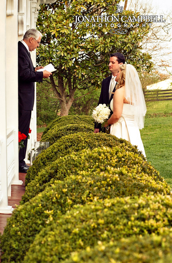 Nashville-wedding-photography-real-wedding-jonathon-campbell-photo-outdoor-wedding