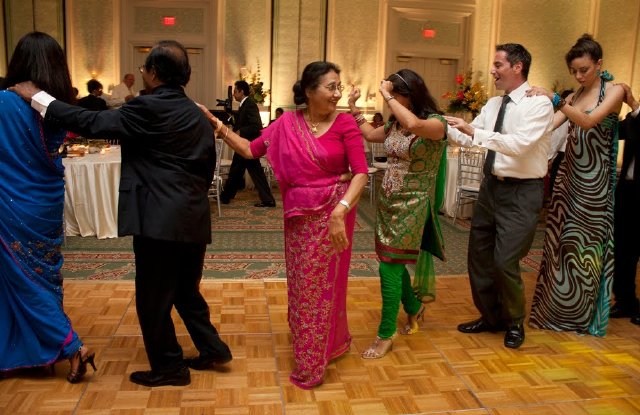 joon powell, sri lankan wedding, nashville, photographer, traditional, mixed