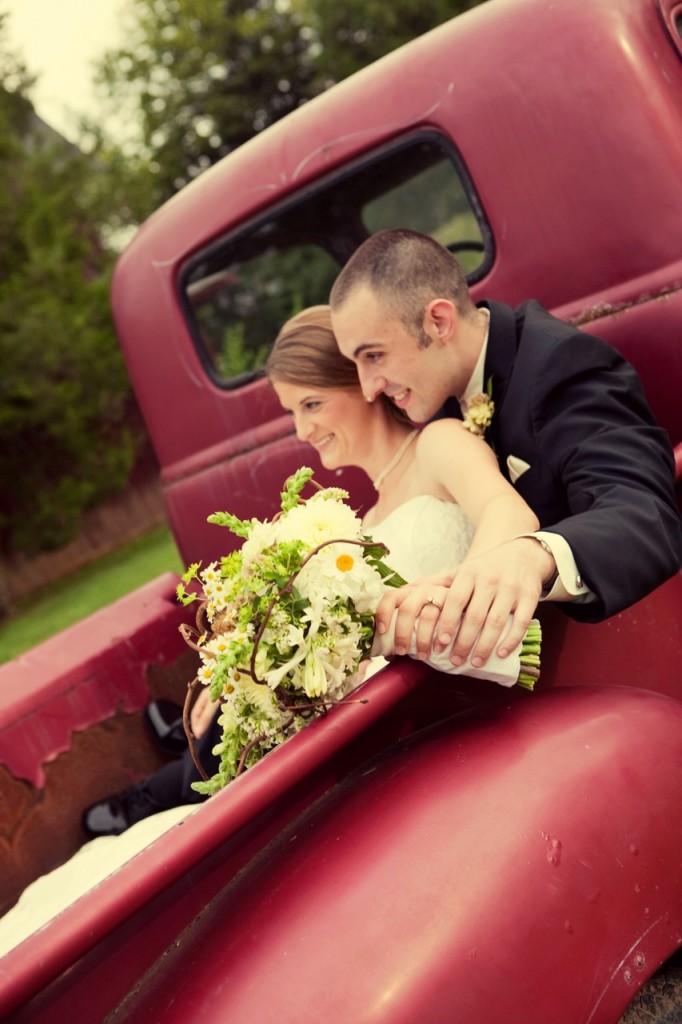 Vintage Trunk at Nashville Wedding Cedarwood 