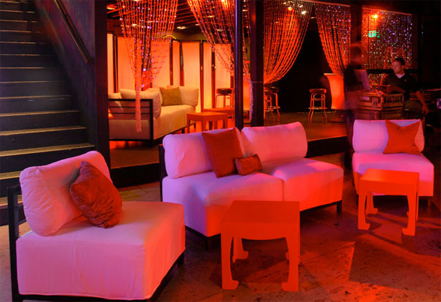 Liberty-Party-Rental-banquette-lounge-seating-events