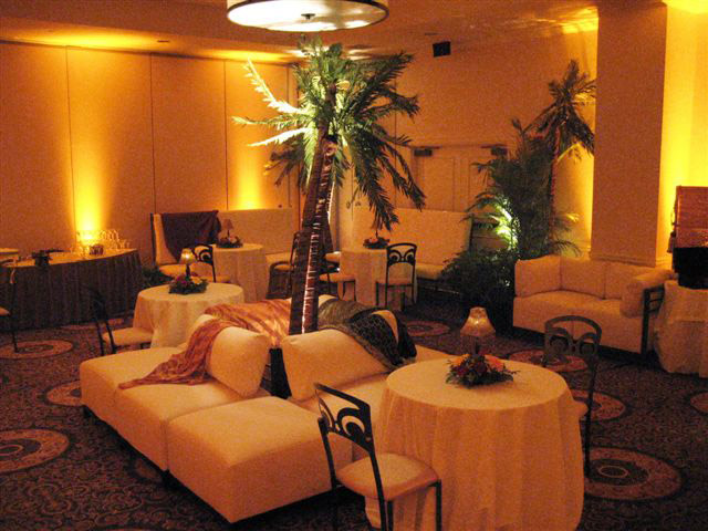 Liberty-Party-Rental-Nashville-event-wedding-furniture-chairs-tables-lounge-banquette-benches-padded