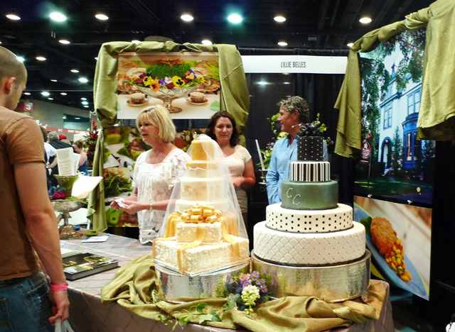 Lillie-Belles-Franklin-Nashville-country-vintage-wedding-venue