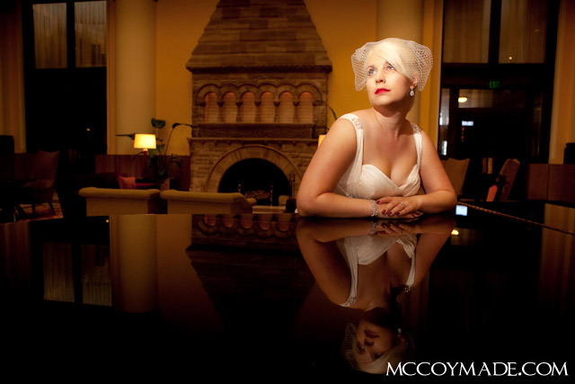 McCoy-Made-nashville-wedding-photographer-journalistic-engagement-portrait