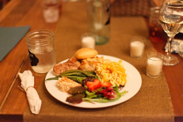 front porch farms, outdoor, nashville wedding, southern, mrs j's catering