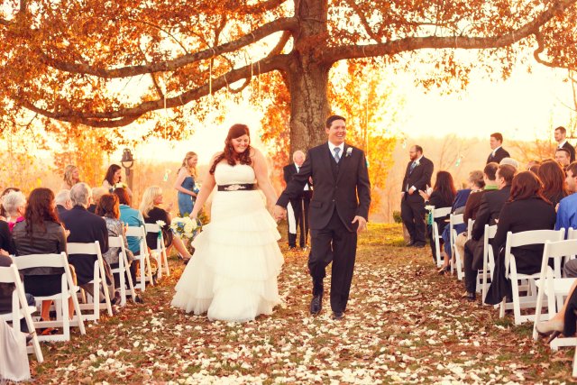 front porch farms, outdoor, nashville wedding, southern, mrs j's