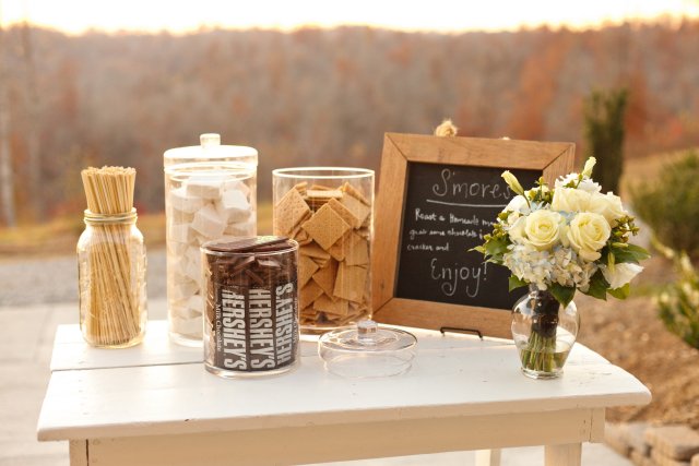 front porch farms, nashville wedding, fall, mrs. j's baking and catering