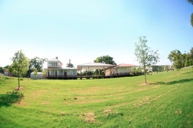 New-Finds-Amqui-Station