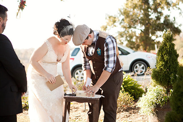 nashville-writing-own-wedding-vow