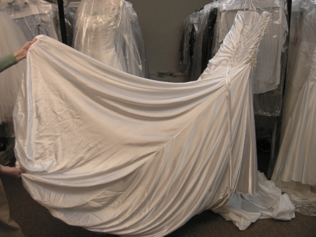 OAKWOOD-Preserving-Wedding-Gown-8
