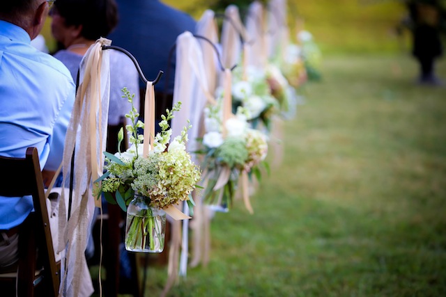 outdoor tennessee wedding, genys bridal gowns, genys florals