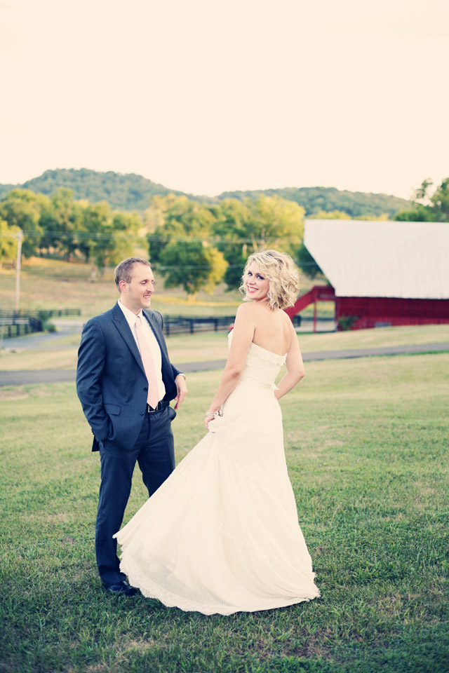 Southall-Eden-Franklin-Nashville-wedding-barn-farm-countryside-rustic-outdoor-venue