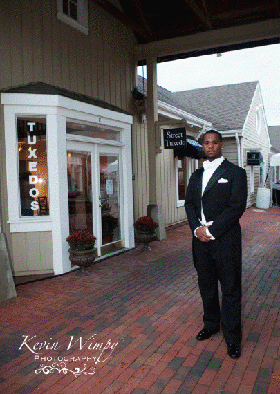 Street-Tuxedo-formal-tuxedo-rental-african-american-groom-nashville