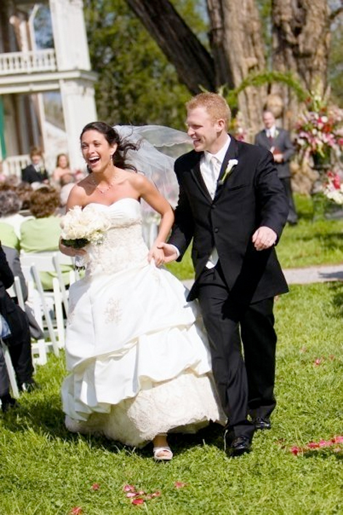 Street-Tuxedo-Nashville-rental-groomsman-groom-tux