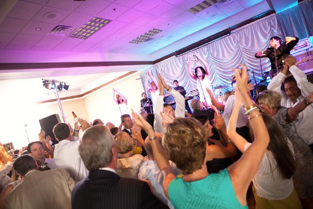 swizzle events, dance party, burning las vegas, nashville area wedding