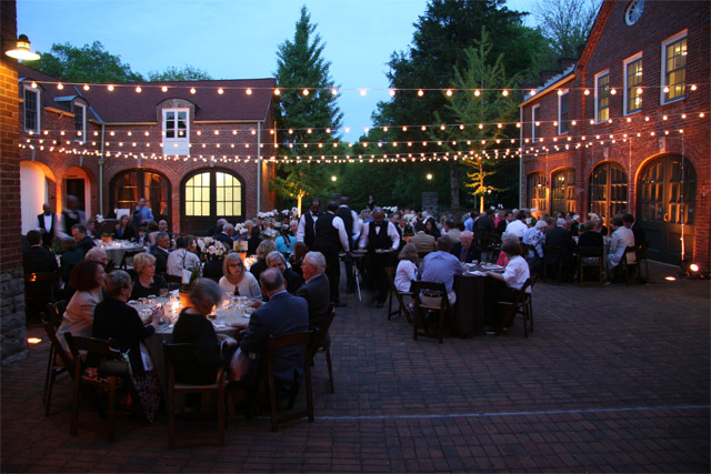 You're-INvited-nashville-wedding-event-coordinator-planner-decor-design