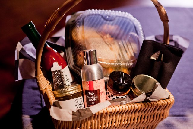 Nashville Event Space, downtown weddding, avenue, rustic romantic, gifts