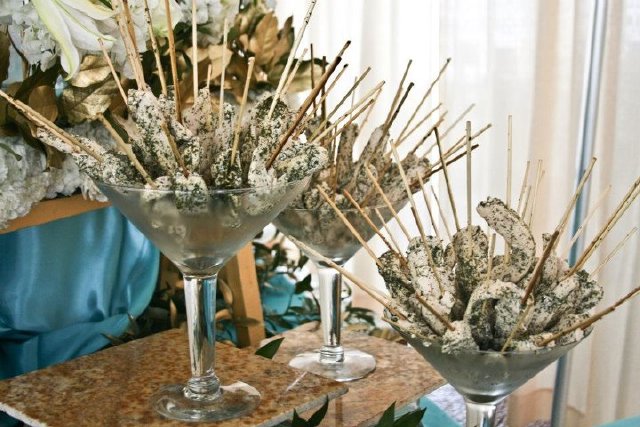 beyond details, nashville wedding vendor, martini, appetizers