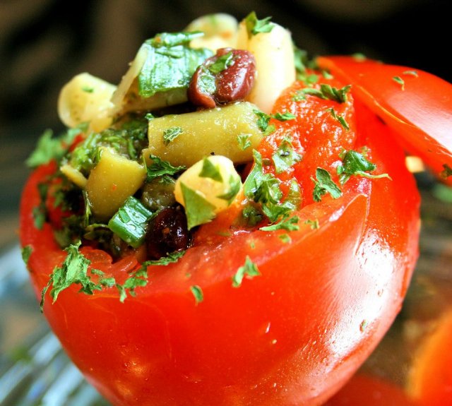 beyond details, stuffed tomato, dinner, caterer, nashville, wedding, vendor