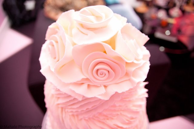 crumb de la crumb, wedding vendor, nashville, cake artist