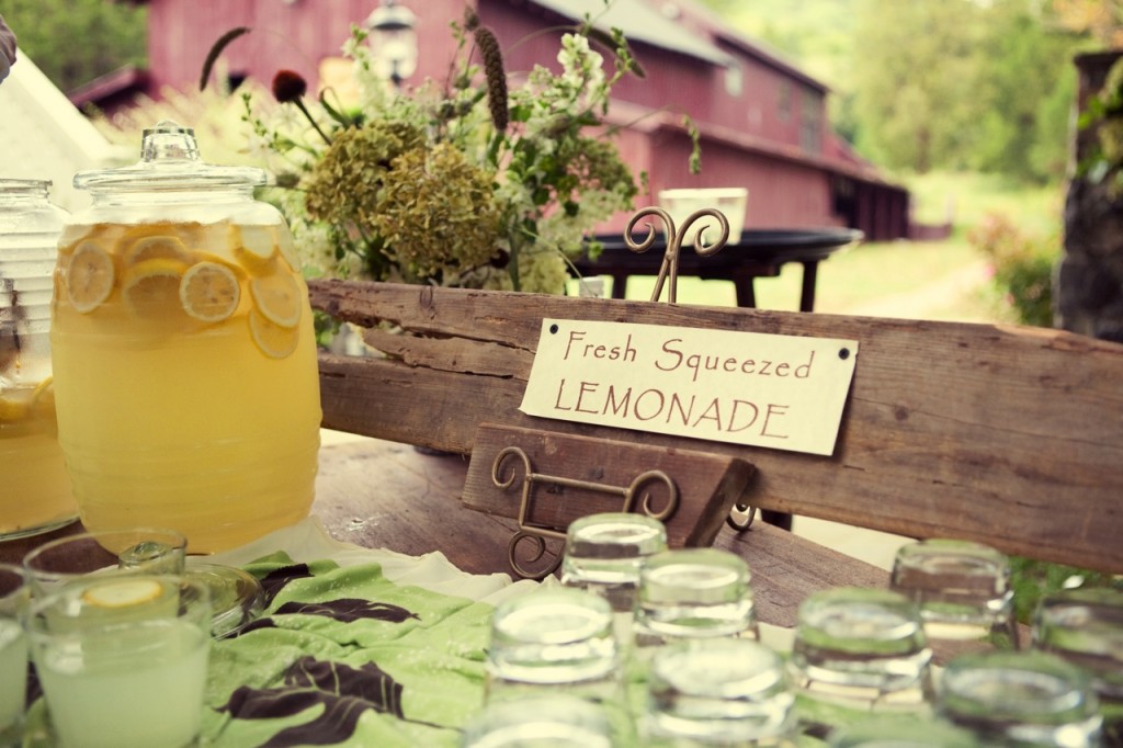 Lemonade for Garden Nashville Wedding Cedarwood Reception