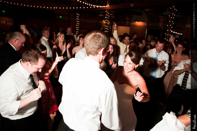 wedding-etiquette-guests-feeling-welcome